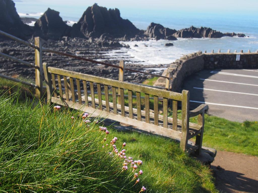 Hartland Quay Hotel Экстерьер фото